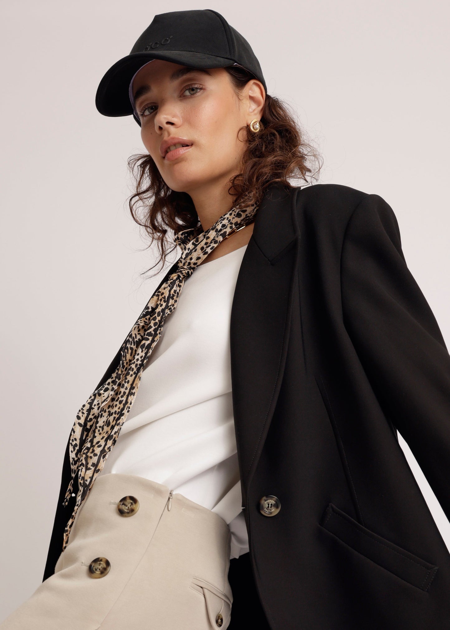 Minimalist Structured Cap | Almost Black