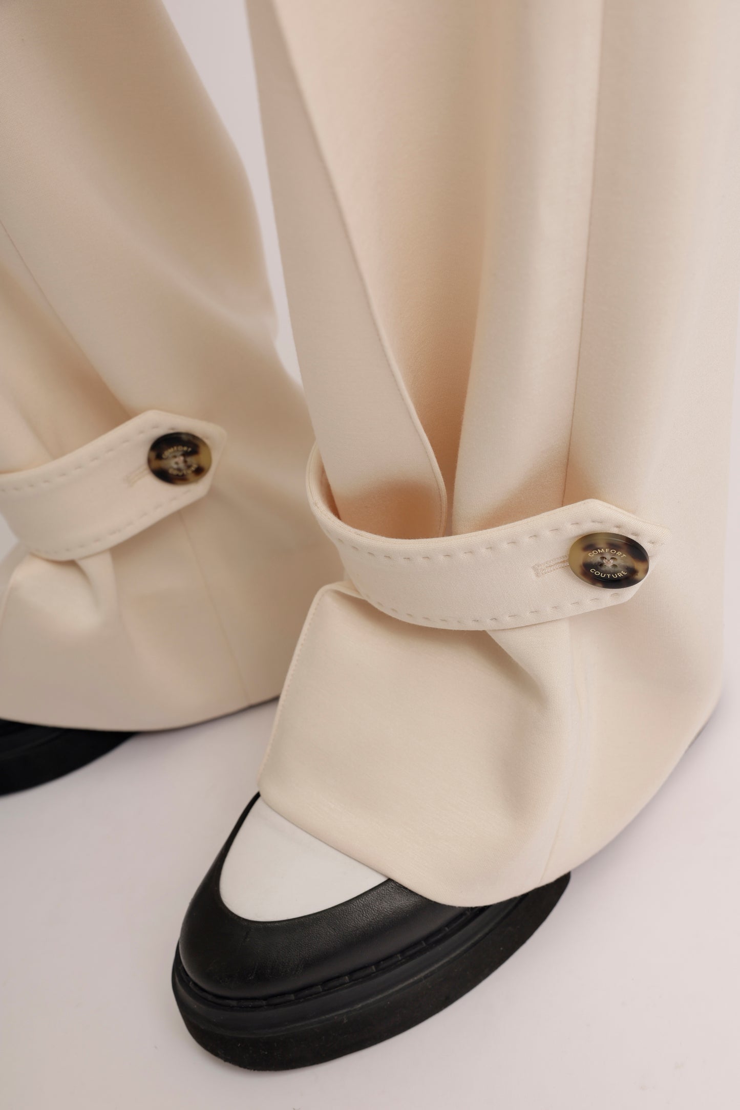 Soft-Stretch Belted Jogger | Creamy Beige