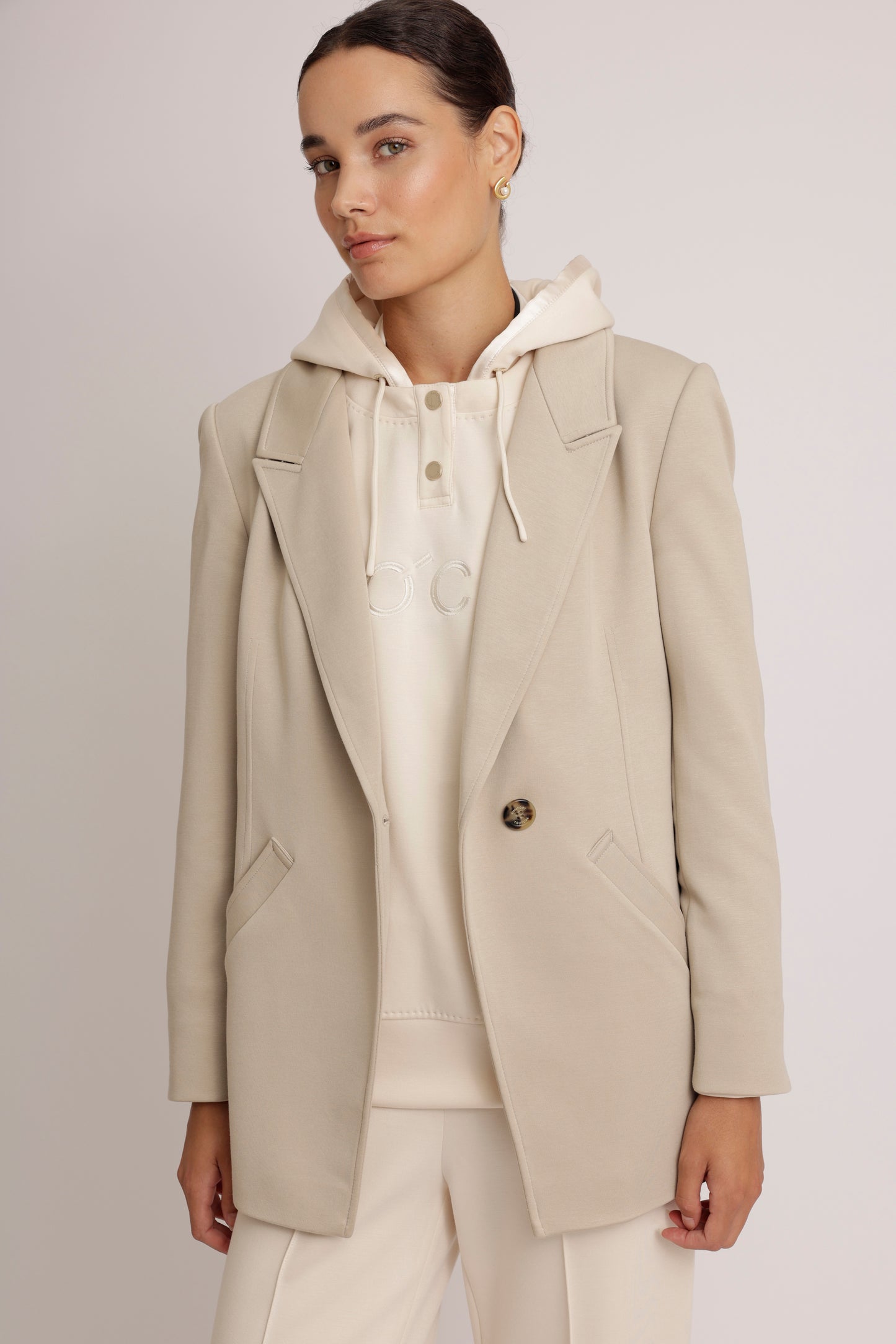 Removable-Hood Logo Sweat | Creamy Beige