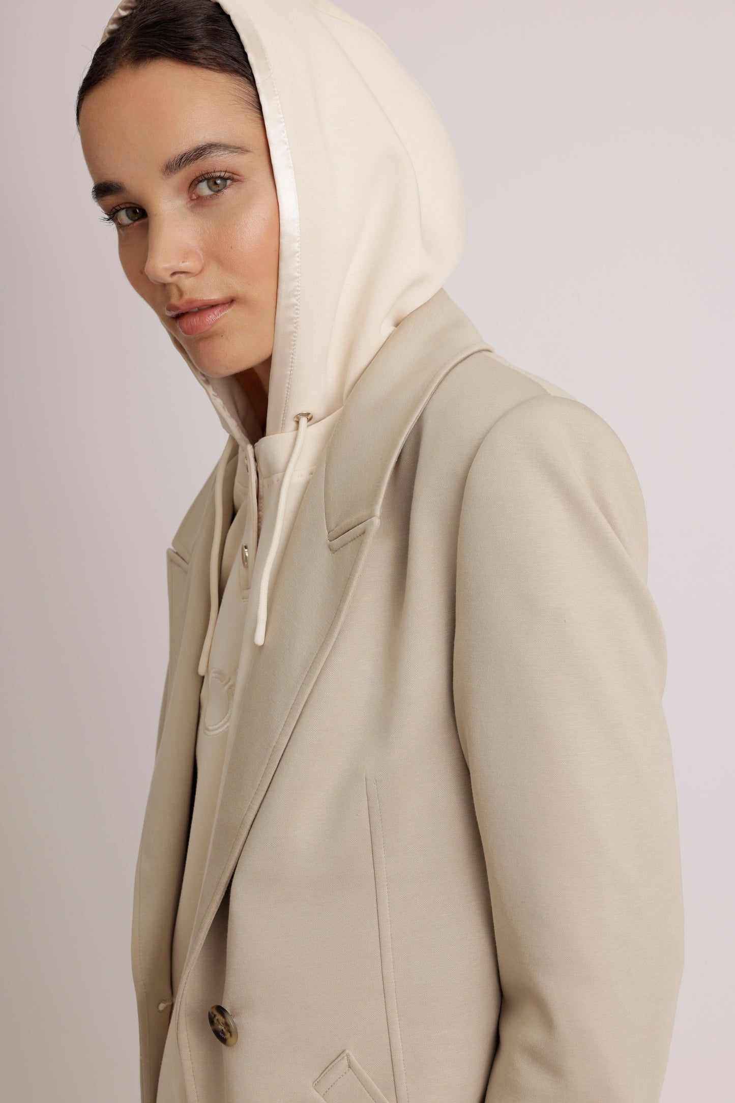 Removable-Hood Logo Sweat | Creamy Beige