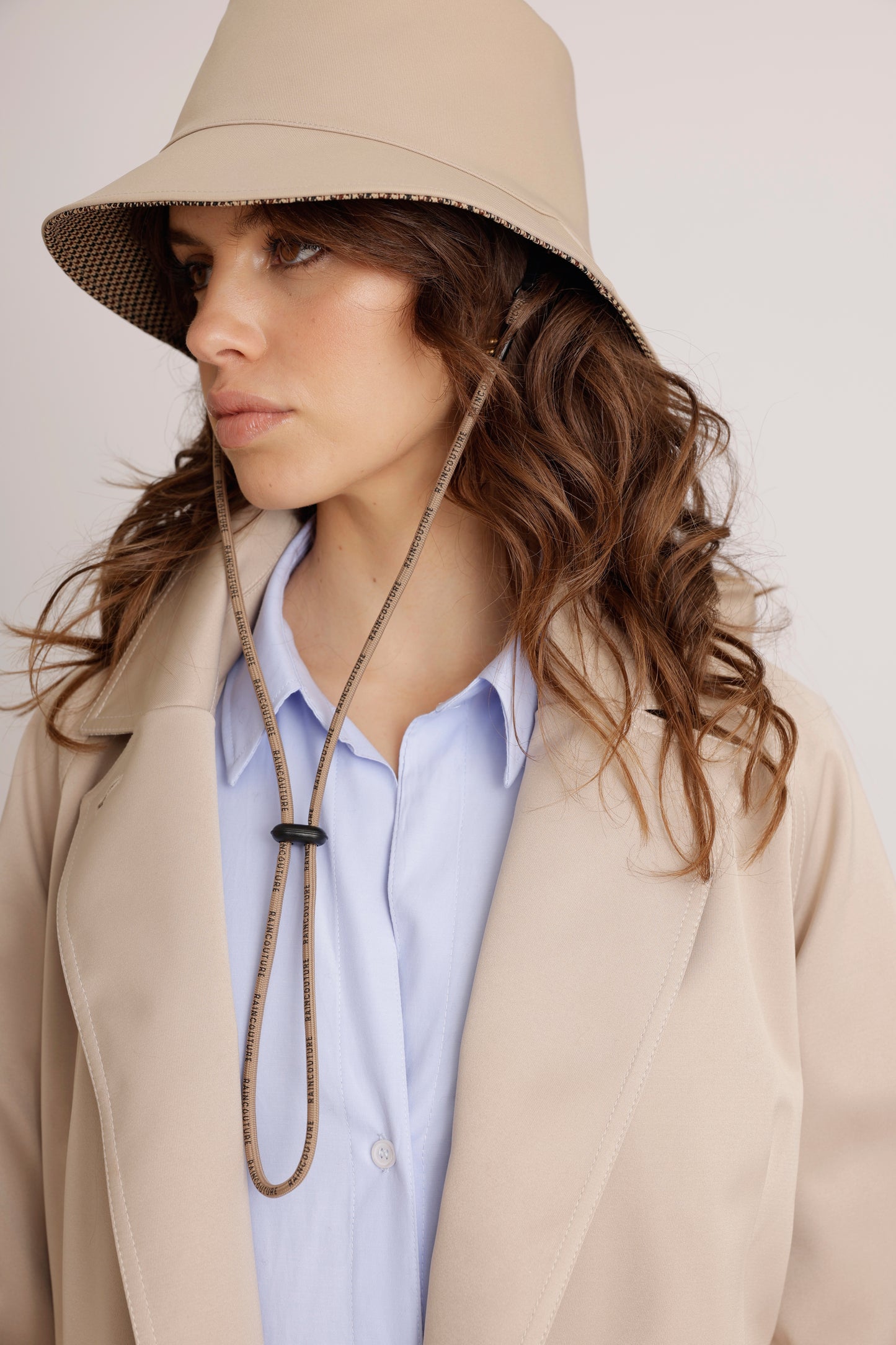 Waterproof Unisex Reversible Bucket Hat | Beige Houndstooth