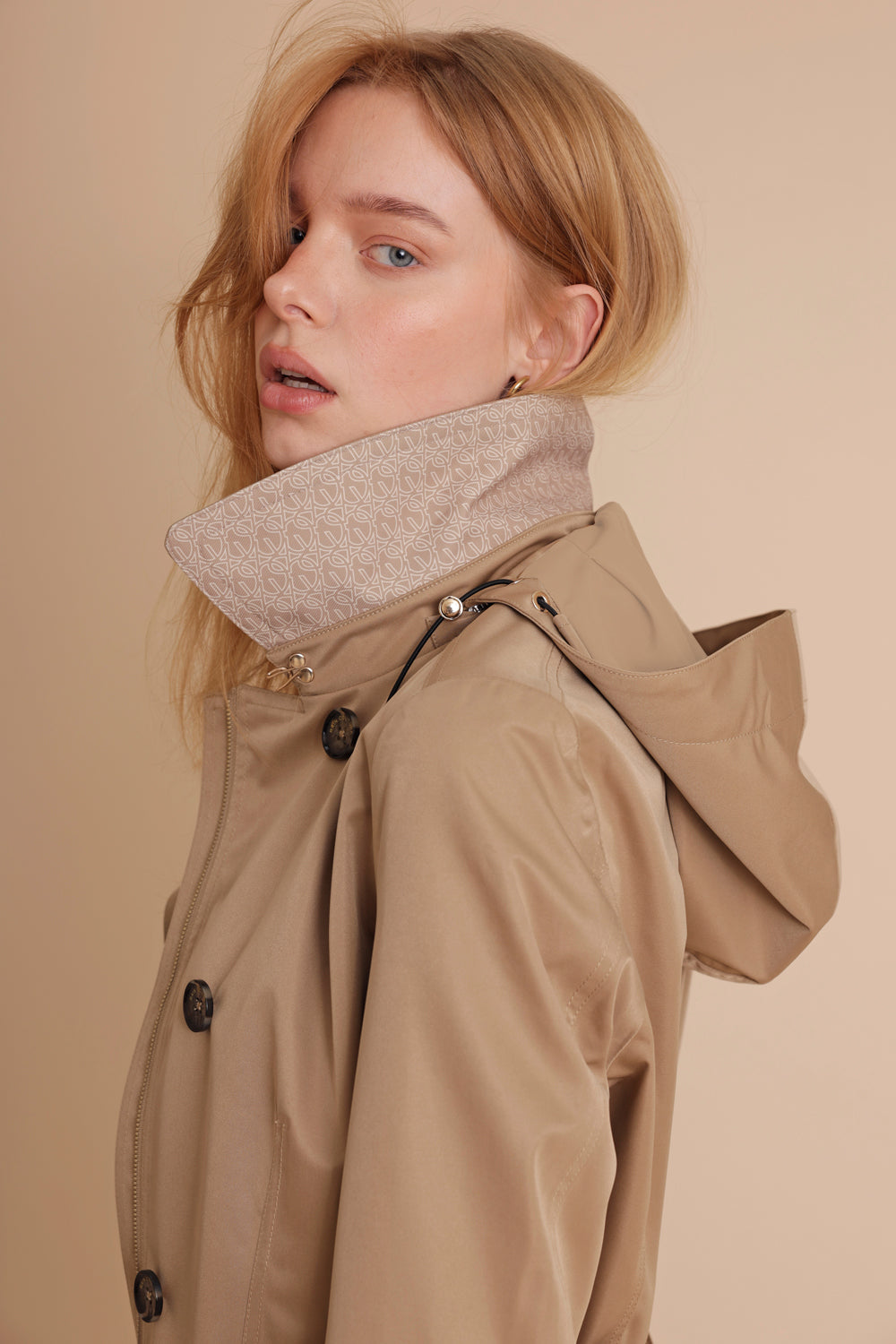 Waterproof Tailored To Fit Trenchcoat | Dark Satin Camel