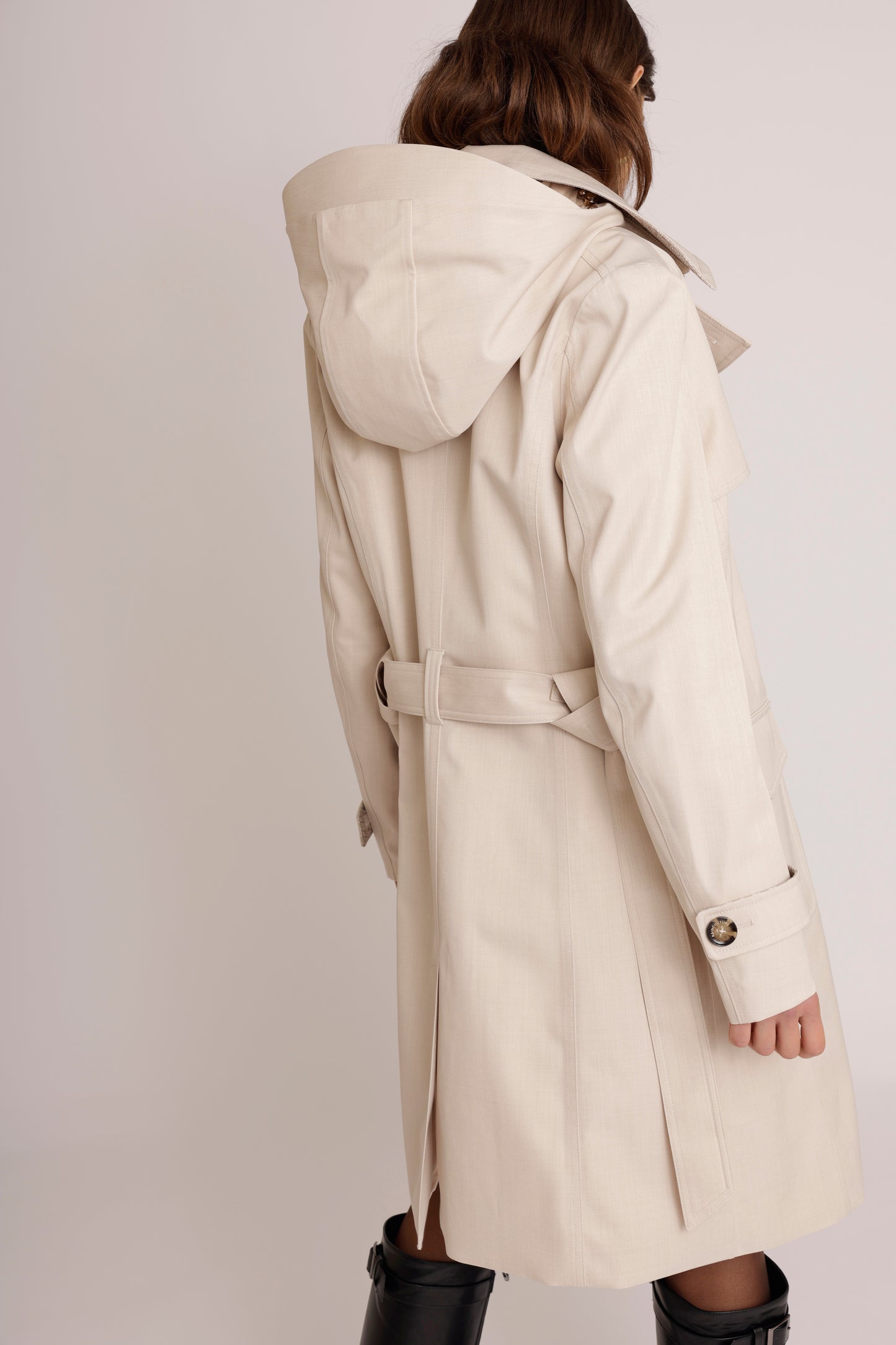 Waterproof Tailored To Fit Trenchcoat | Sandy Melange
