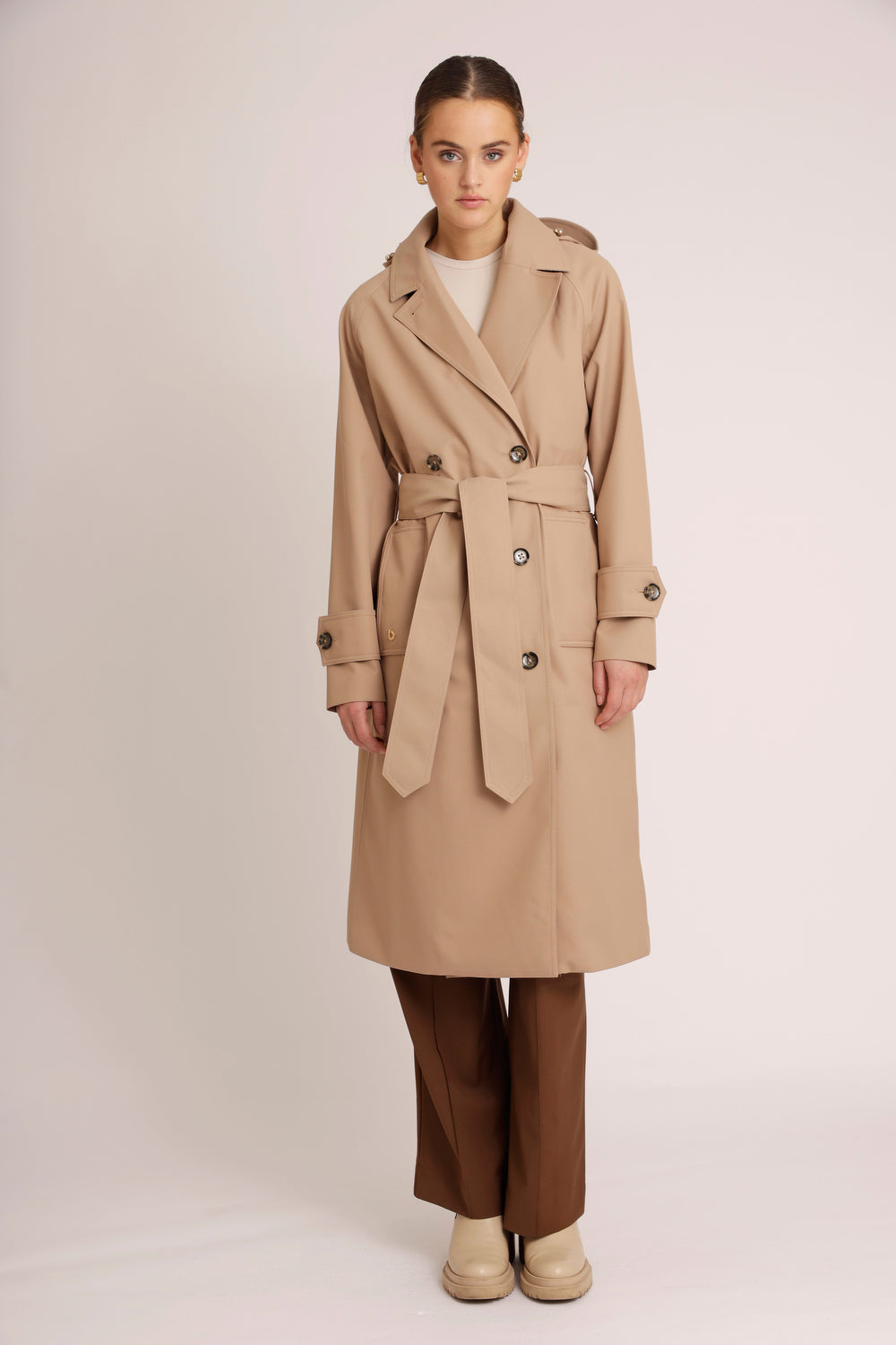 Waterproof Straight-Fit Trenchcoat | Beige Lightweight