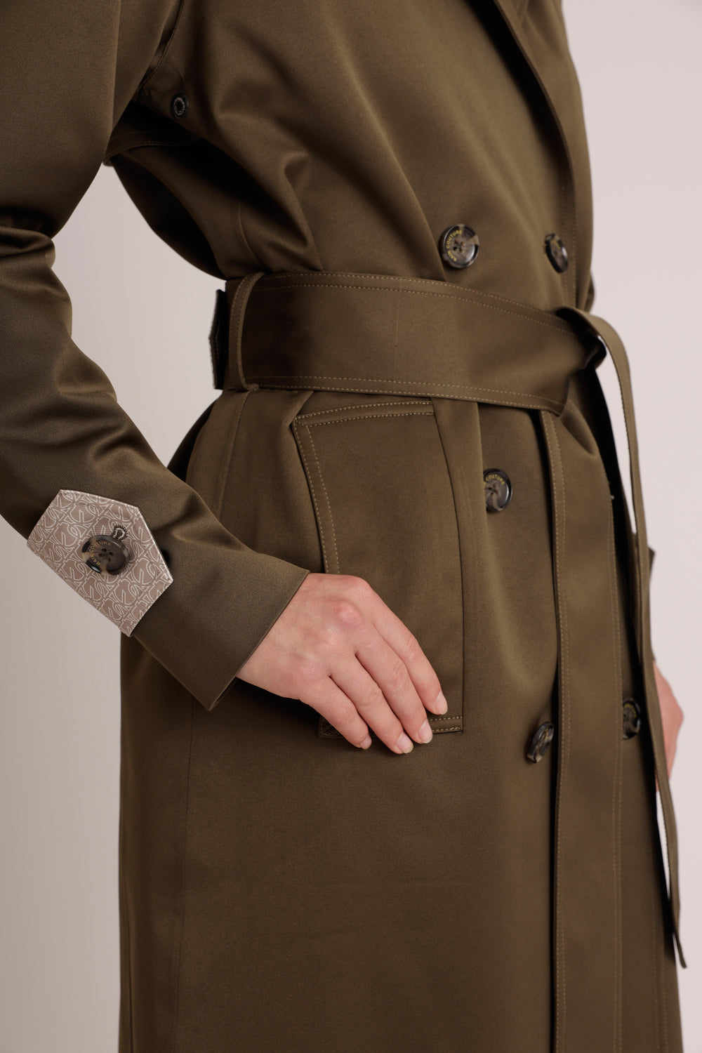 Waterproof Straight-Fit Trenchcoat | Satin Green