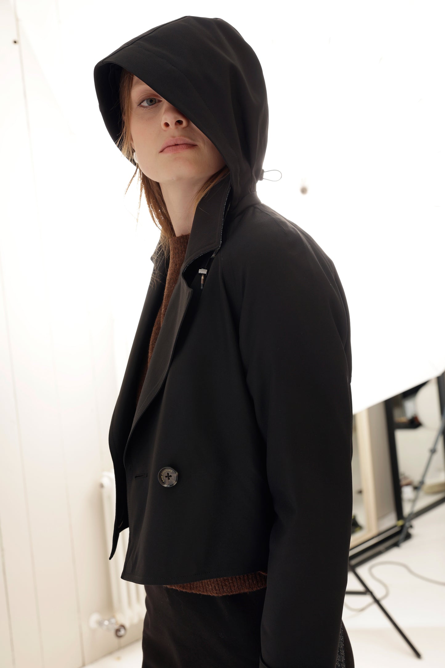Waterproof Zip-Off Straight-Fit Trenchcoat | Black