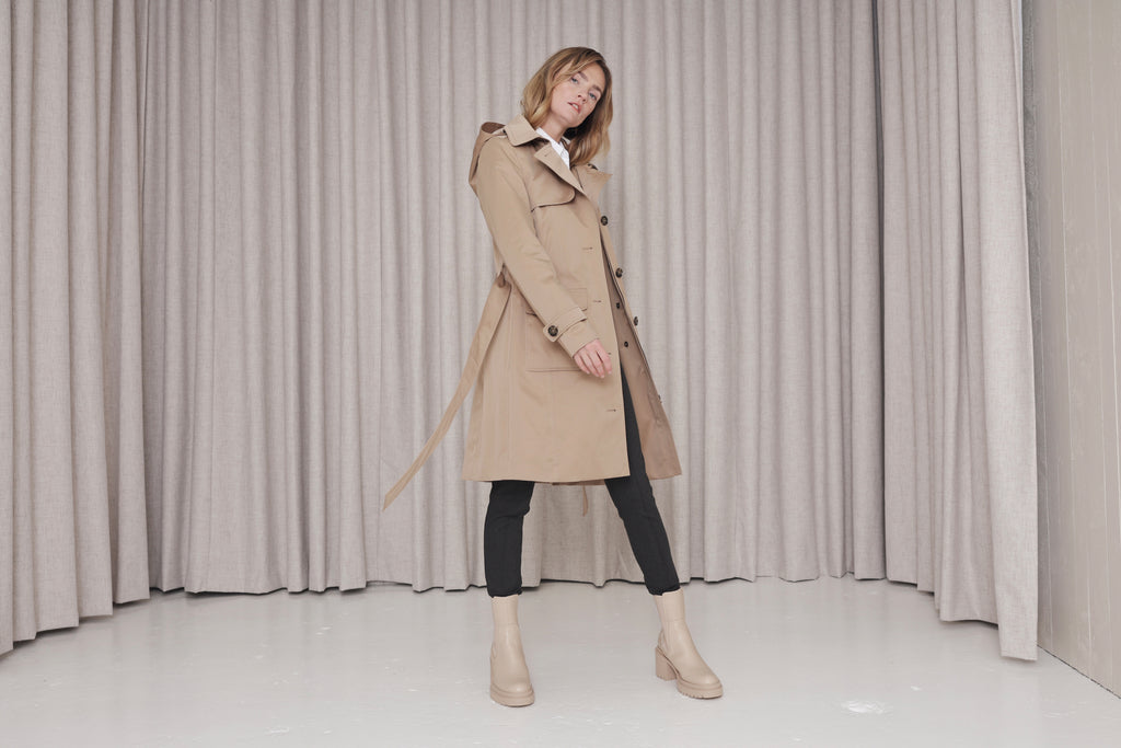 Waterproof Tailored To Fit Trenchcoat  | Beige