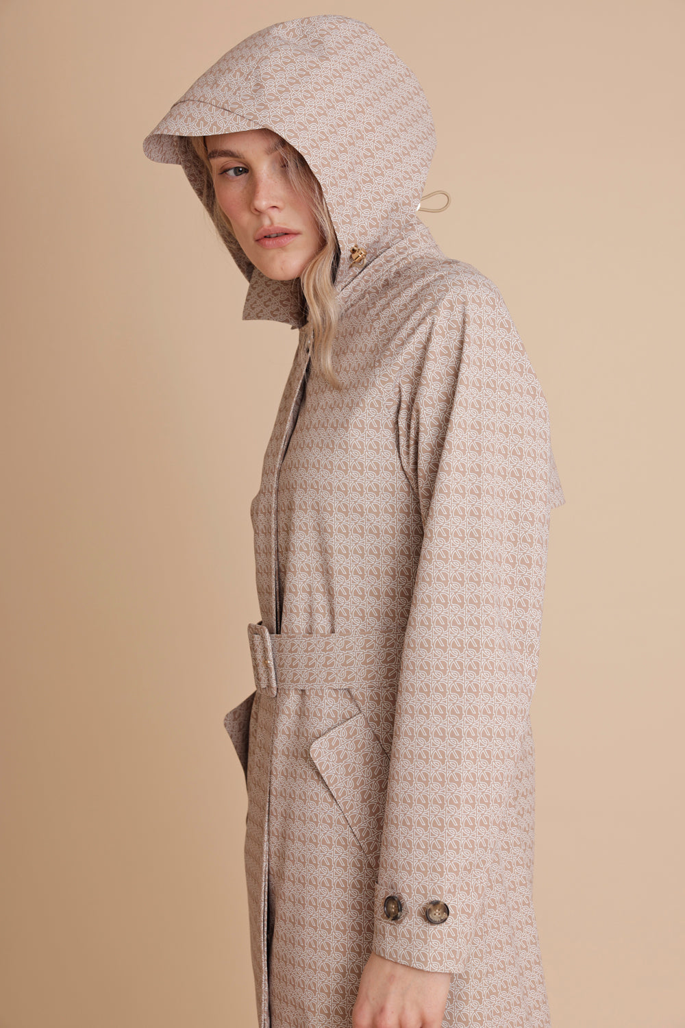 Waterproof Packable Straight-Fit Trenchcoat  | Beige Monogram