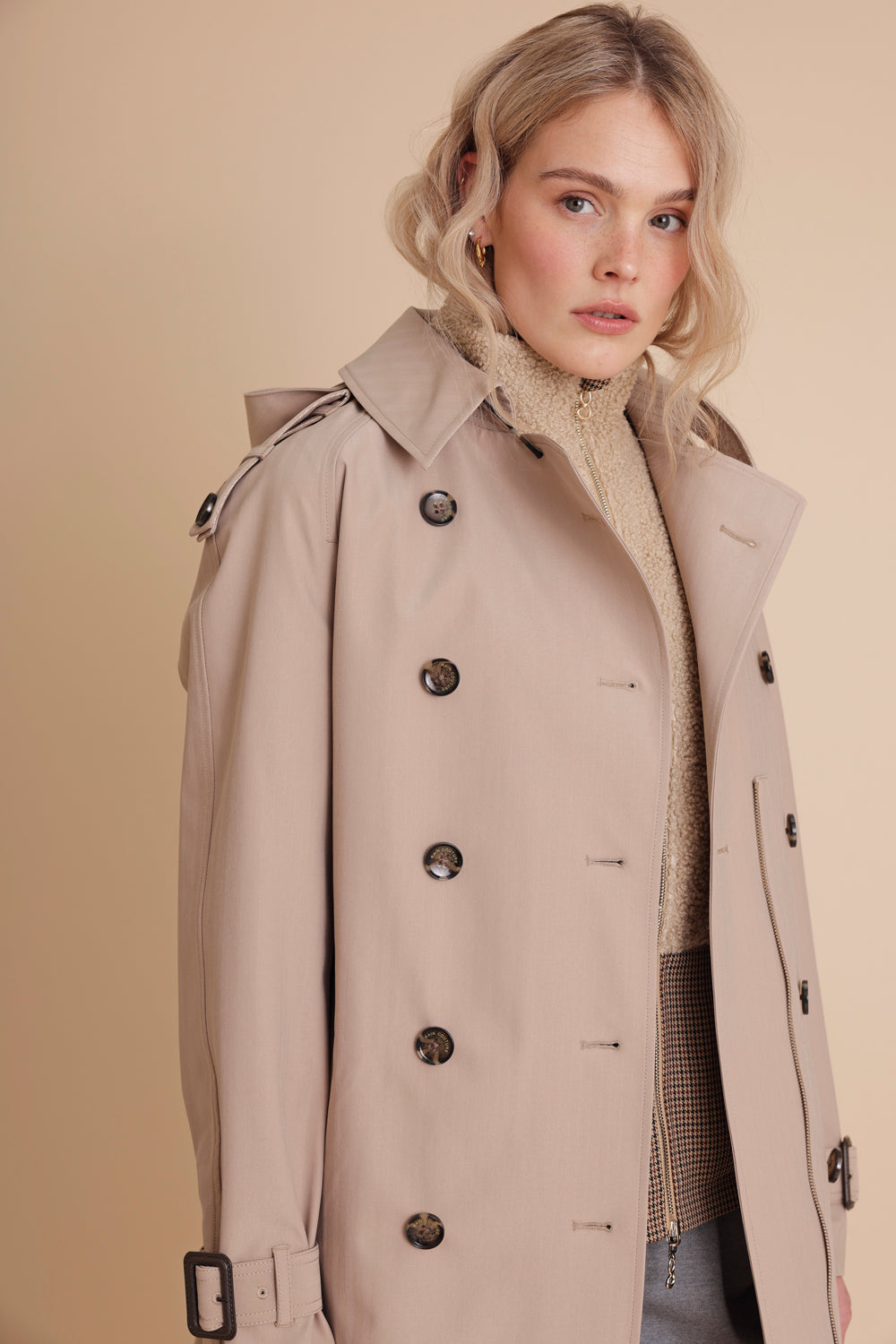 Waterproof Relaxed Fit Trenchcoat  | Beige Herringbone