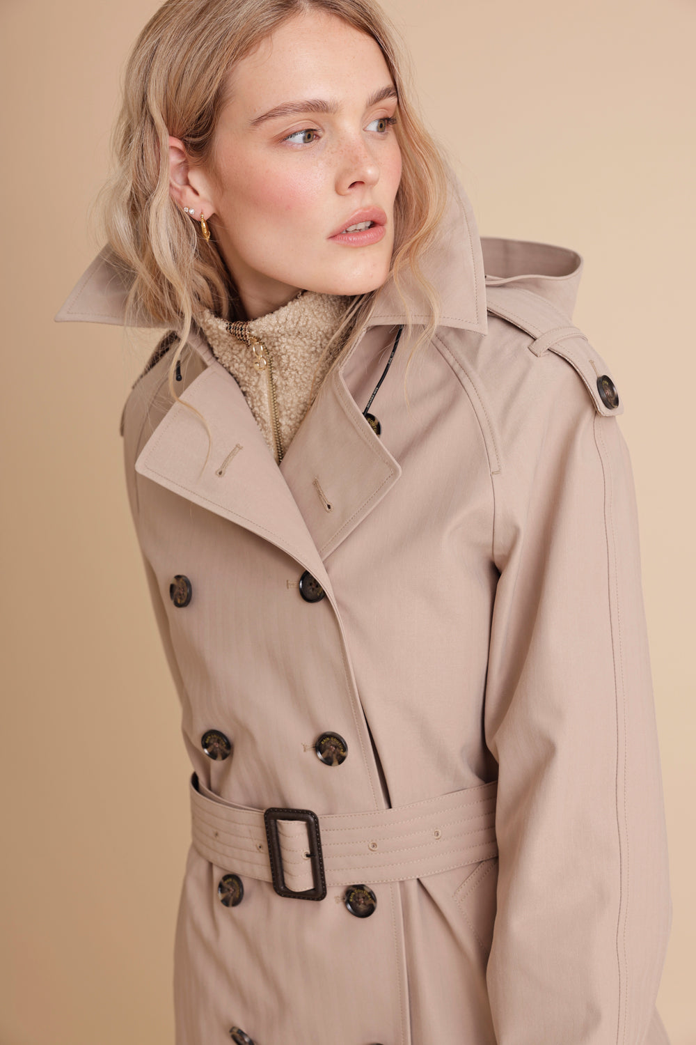 Waterproof Relaxed Fit Trenchcoat  | Beige Herringbone