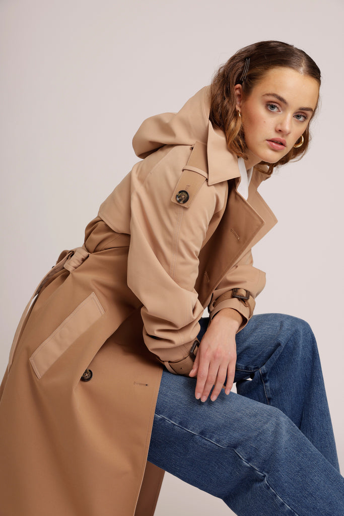 Waterproof Relaxed Fit Trenchcoat  | Beige Two Tone