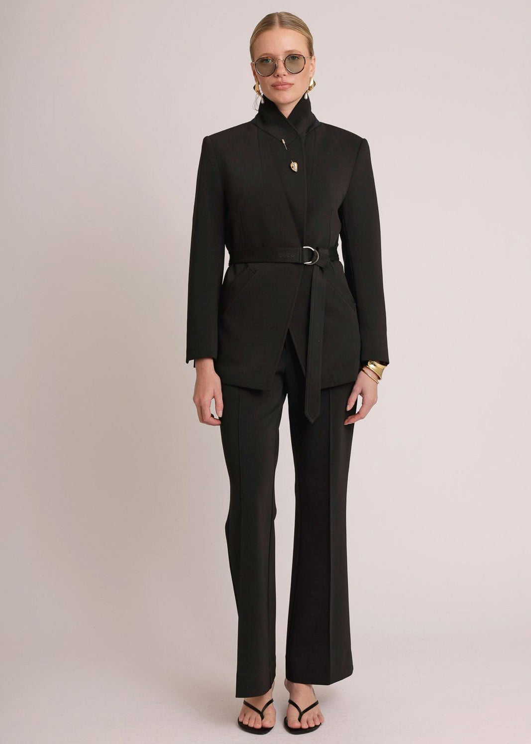 Adjustable Waist-Defining Belt | Almost Black