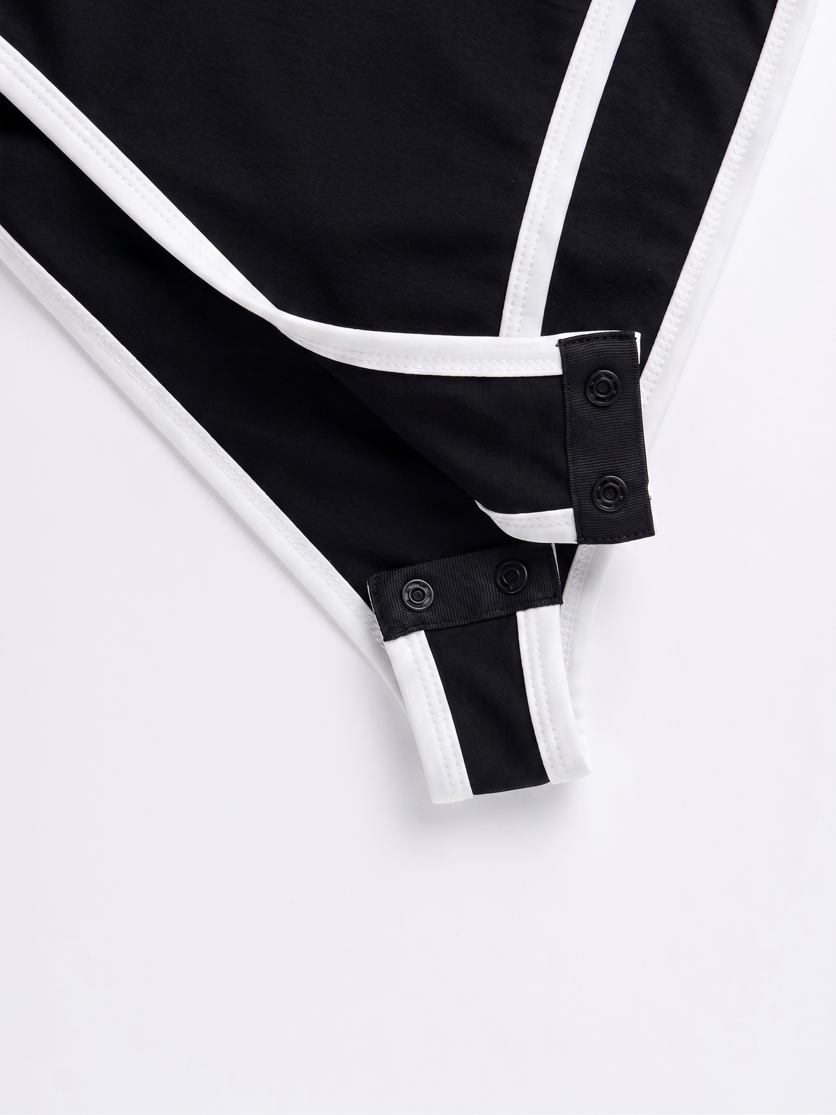 Sculpting All-Day Bodysuit | Black-White
