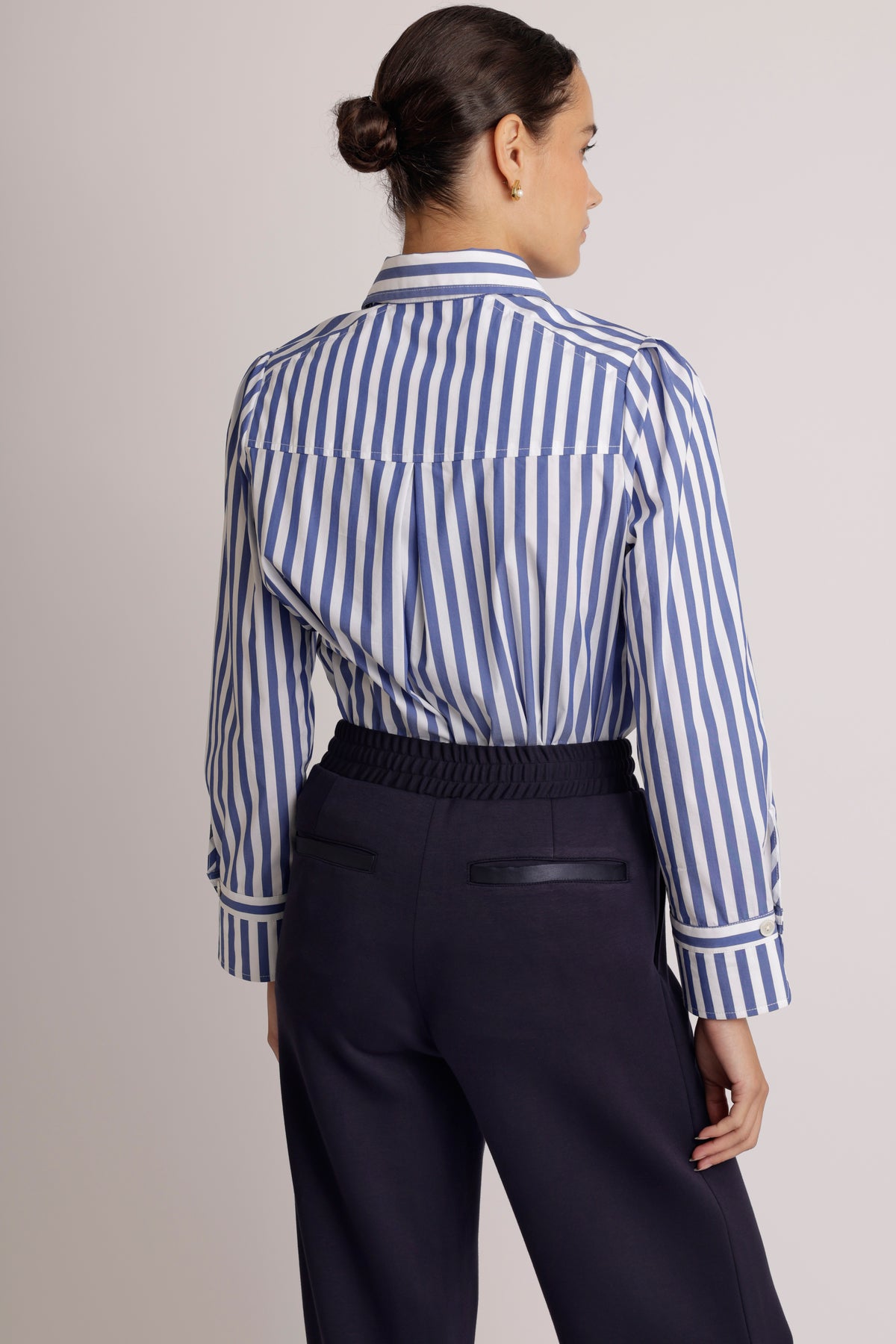 Everyday Stretch Blouse | White-Blue Striped