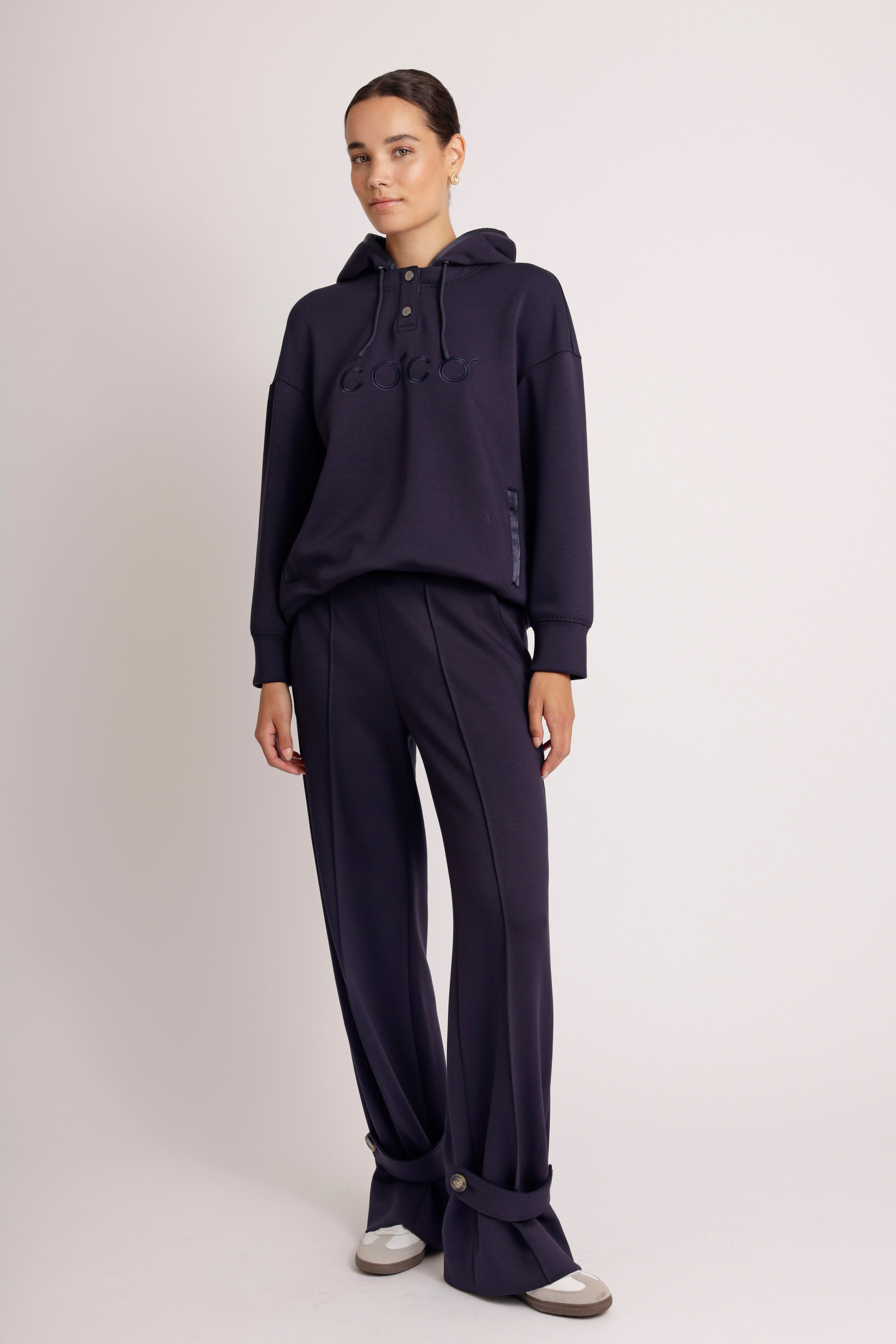 Removable-Hood Logo Sweat | Navy