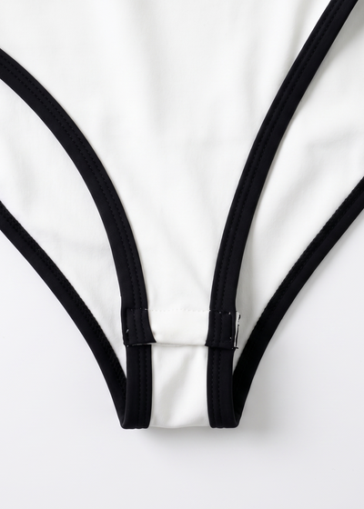 Sculpting All-Day Bodysuit | White-Black