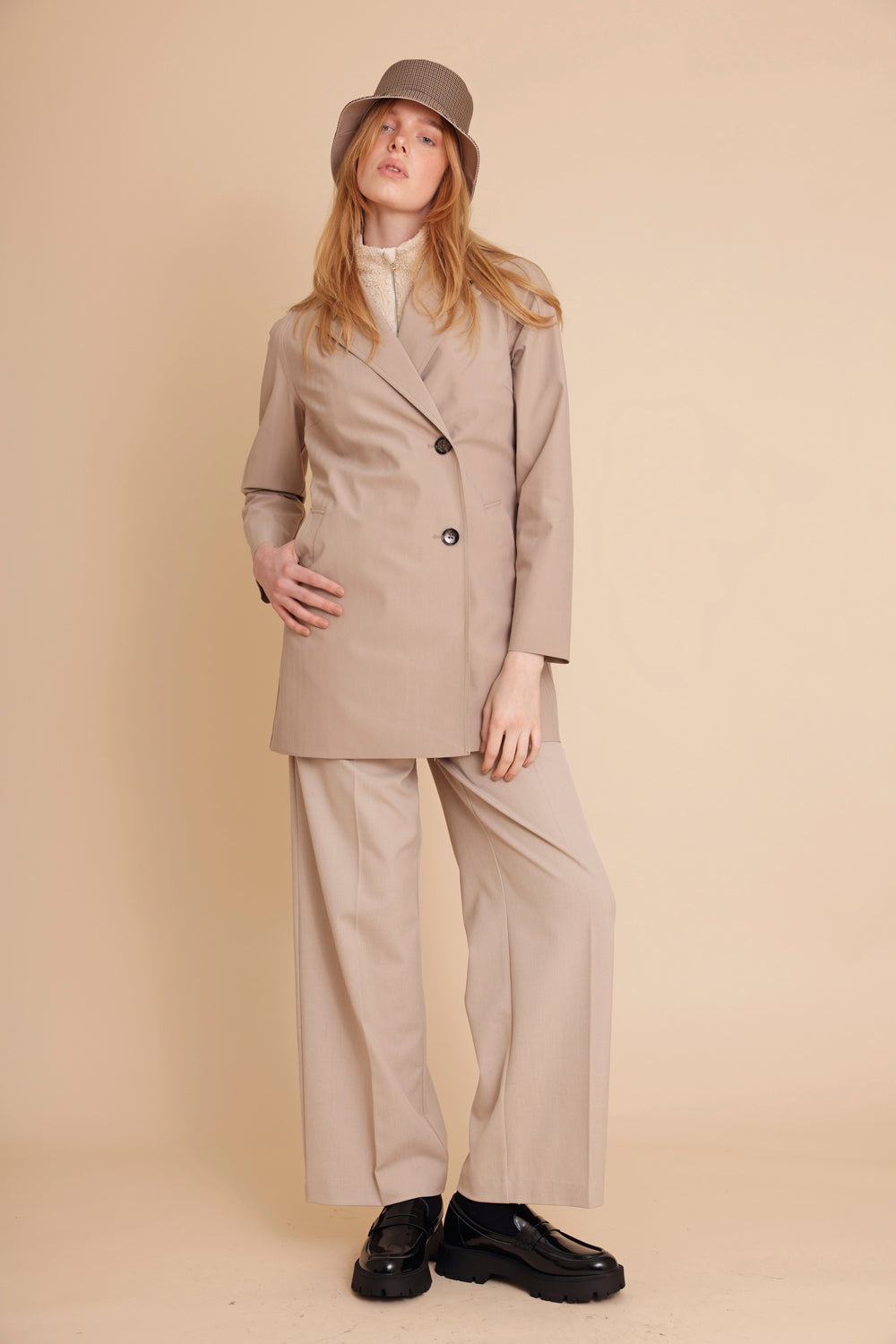 Waterproof Straight-Fit Short Trenchcoat  | Beige Herringbone