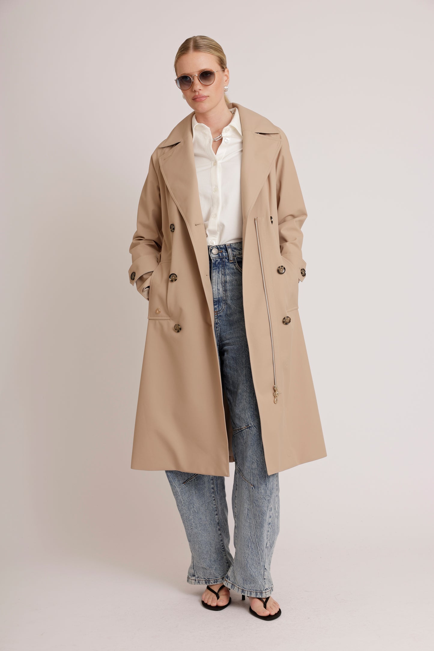 Waterproof Straight-Fit Trenchcoat 2.0 | Beige Lightweight