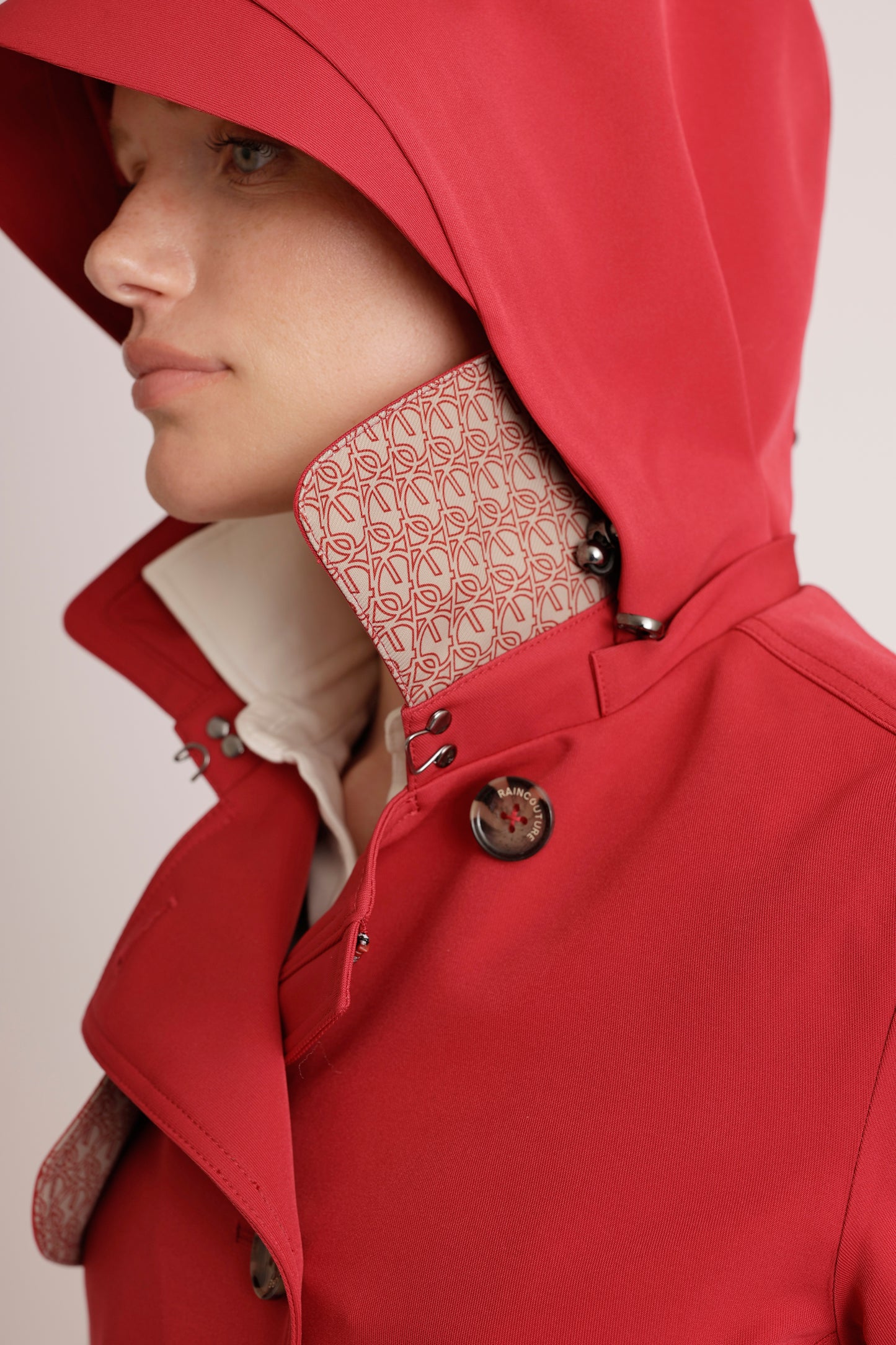 Waterproof Tailored Trenchcoat | Crimson Red