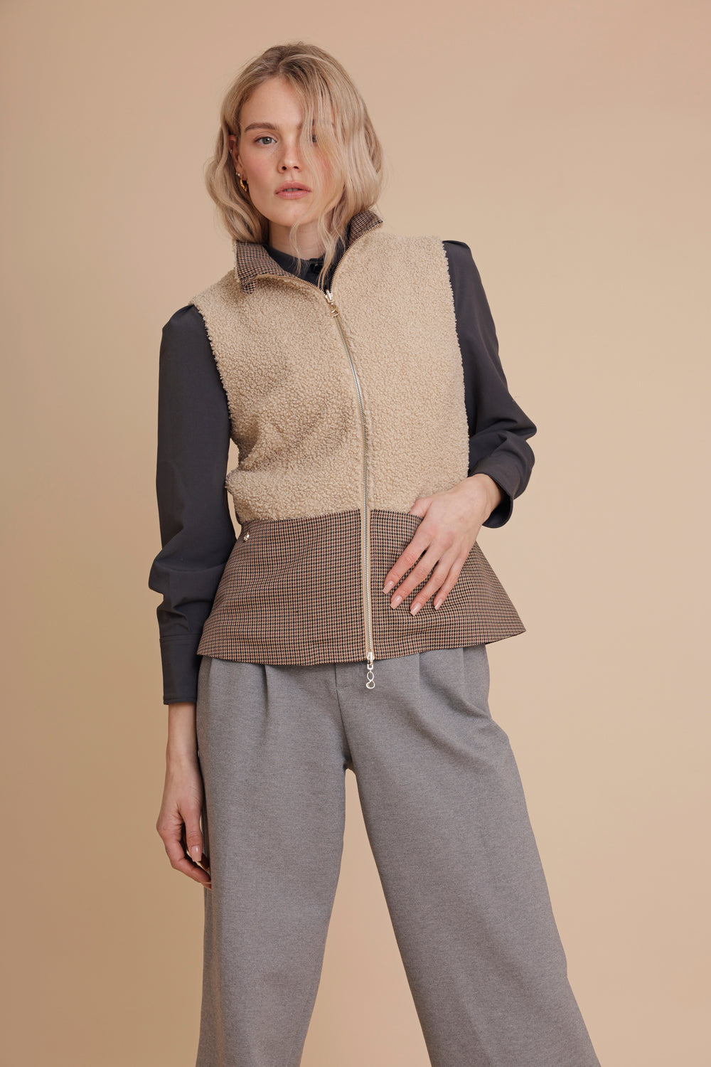 2-In-1 Teddy Jacket & Bodywarmer | Beige Houndstooth