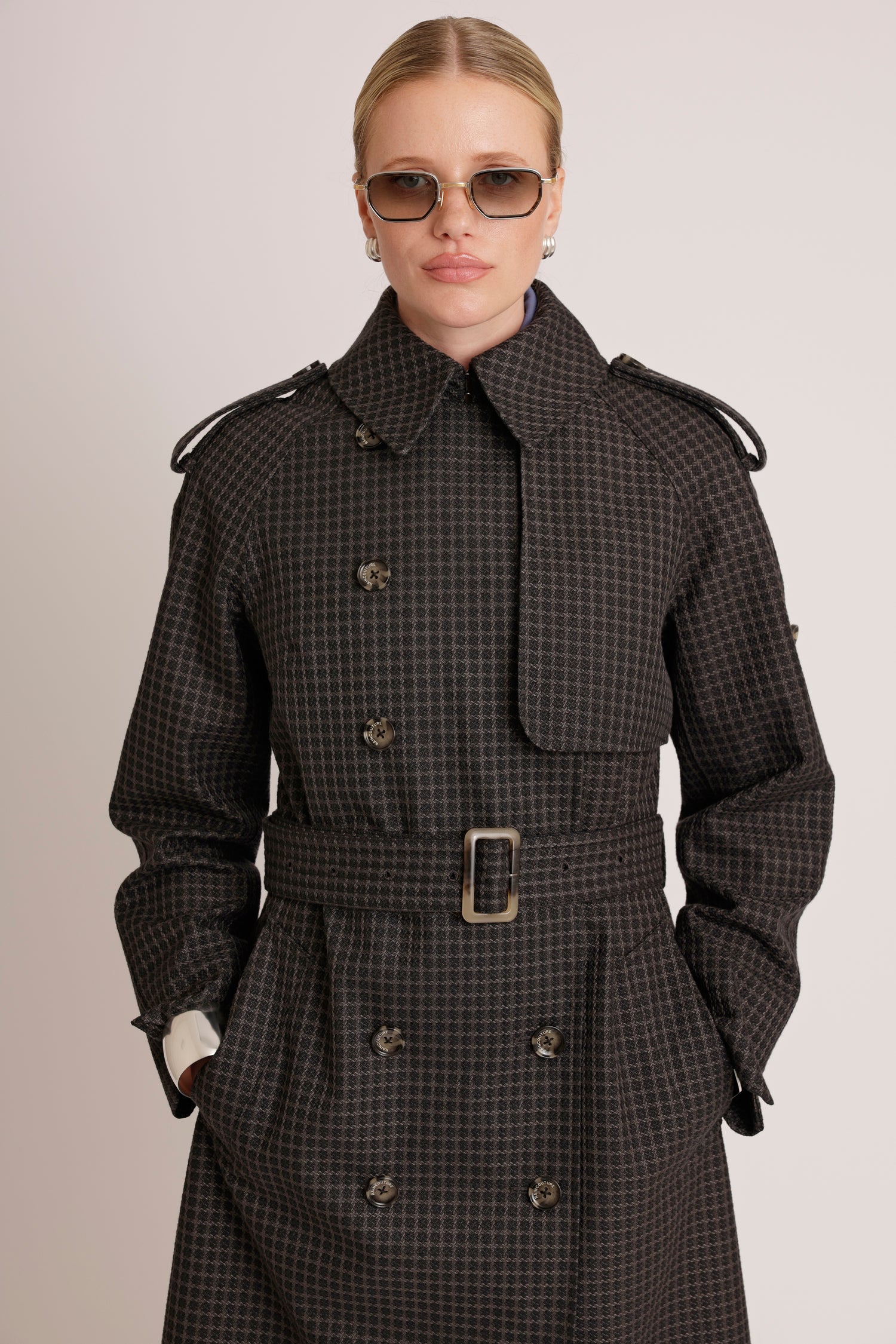Waterproof Relaxed Fit Trenchcoat  |  Black/Brown Tweed
