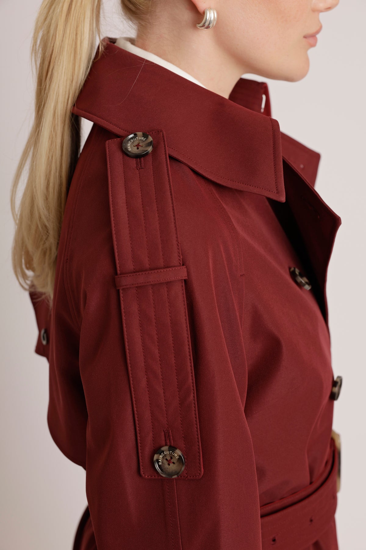 Waterproof Relaxed Fit Trenchcoat  | Burgundy