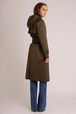 Waterproof Straight-Fit Trenchcoat 2.0 | Satin Green