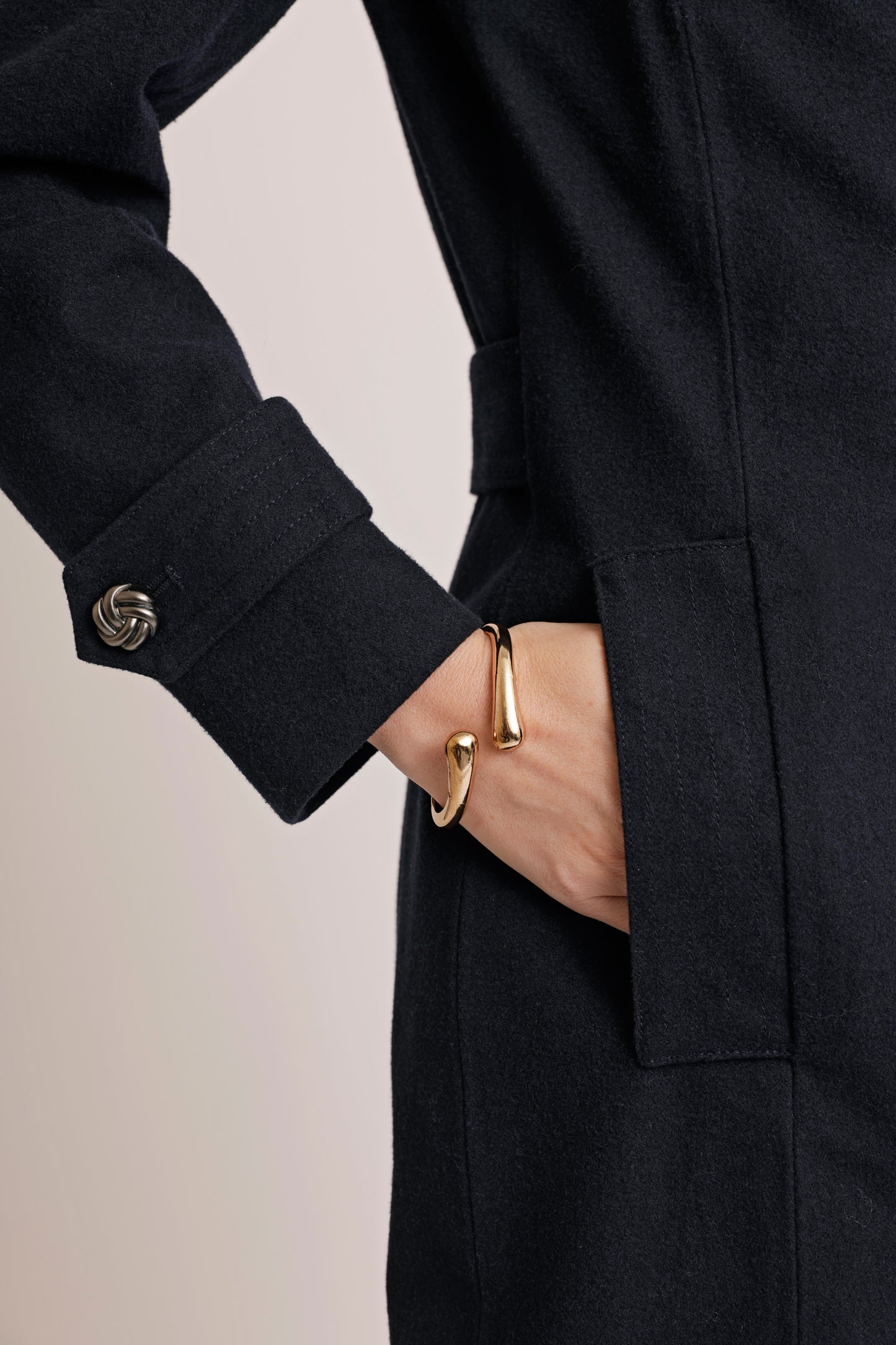 Waterproof Wool - Fur Trench  | Navy