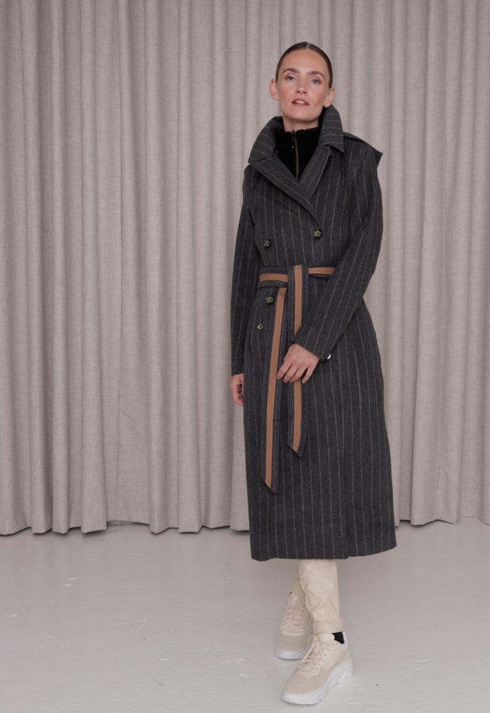 Maxi double breasted wrapcoat - Grey Wool Stripe
